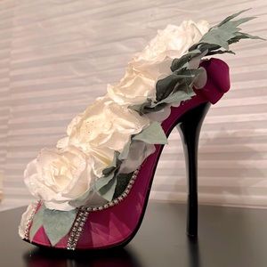 Custom made fuschia stiletto with bling & beautiful white & green floral
